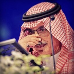 هذا الحساب لا يخص الأمير بد بن عبدالمحسن ؛ هو فقط لنقل قصائد سموه
