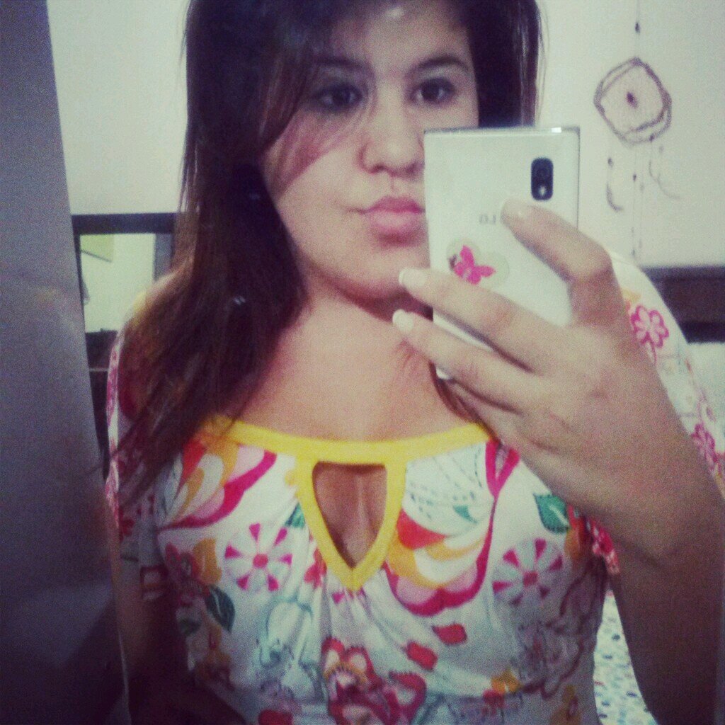 Você pode me ver do jeito que quiser, eu não vou fazer esforços pra te contrariar.. (8'