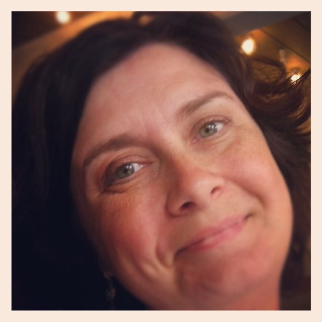 BengtsforsSofia's profile picture. Informatör, förälder, fru, hund-/kattägare, jakthangaround, gillar träning & god mat