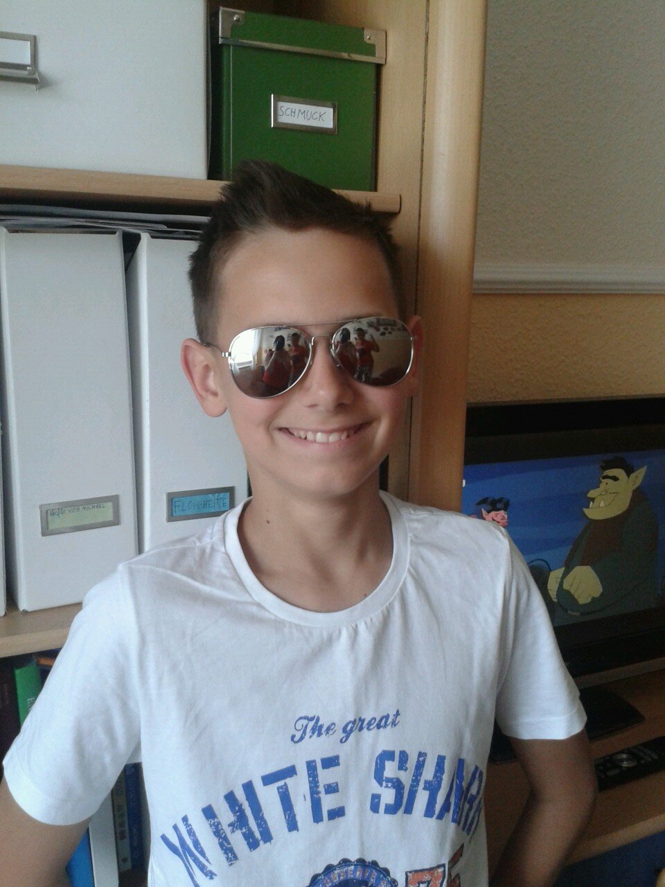 l'm strong and funny. I'm  jet crawford
