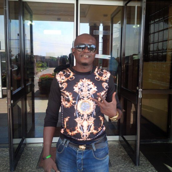 Hi peeps am a kool and down to earth brother !!!