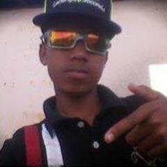 Já me sentei fiz minha oração, se Deus quiser nem pega nada.