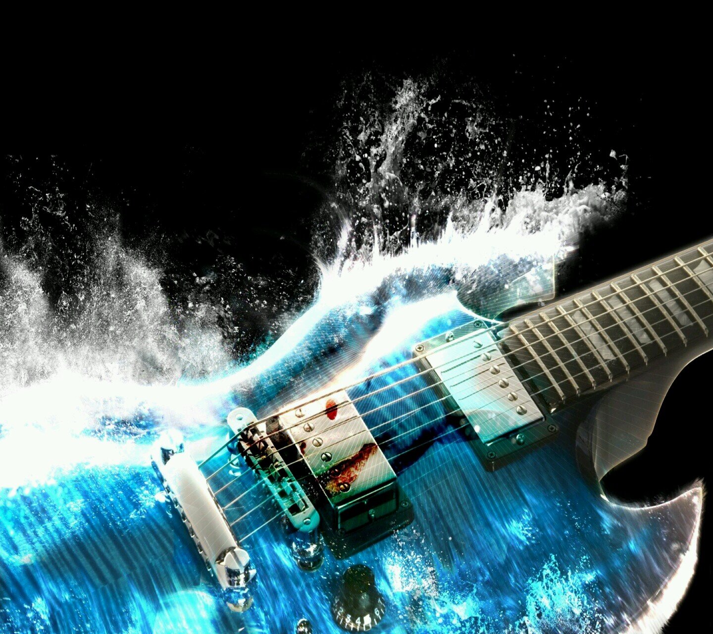 Music lover, Boater, guitar player, TRUMP supporter. Dogs are the best. #MAGA 
#WalkAway