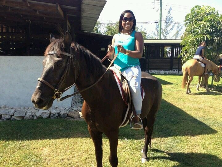 Praises to The Most High . ☝❤ Love my Zoe :$ Bahamas • (242)