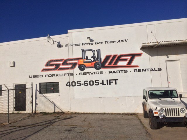 New Hoist forklift dealer for Oklahoma and parts of Texas  and All Brands of Used forklifts 
3301 North Santa Fe Oklahoma City  405 605 8811 ask for Scot