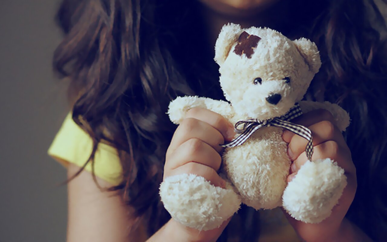 Heyy I'm Marti Slavkova. I'm from Bulgaria,Plovdiv. I like Miley Cyrus, Justin Bieber and Demi Lovato ♥♥♥ :3   ∞