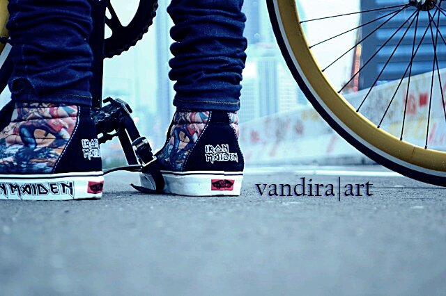 ♥ALLAH | Facebook Giry pratama | instagram Girypratama | foursquare Giry Pratama | Path Giry Pratama | #VISCAelBARCA | Vans & Original Brand | ♥Original |✗Fake