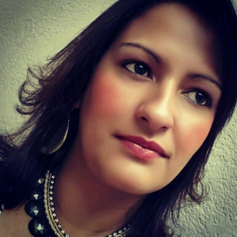 janabsj's profile picture. Sou como você me vê.
Posso ser leve como uma brisa ou forte como uma ventania,
Depende de quando e como você me vê passar.

(Clarice Lispector)