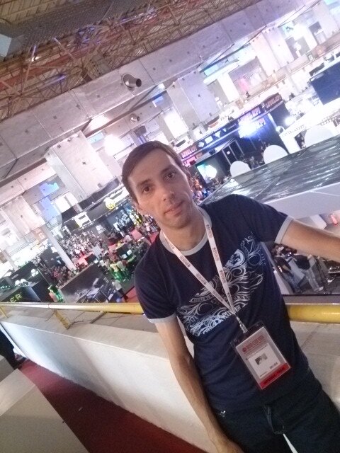 Olá! Sou Editor da Gamers & Games, Radialista, DJ, Marido  da @robefre e pai do Felipe. Vamos bater um papo?