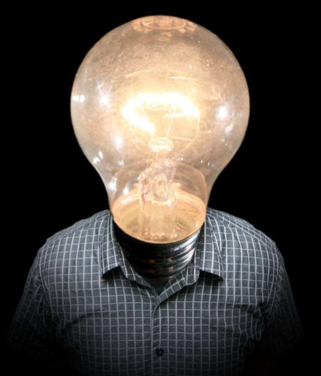 Energy politics. Occasional cynicism; occasional irreverence; Odd light-bulb moments