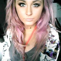 I am a sarcastic bitch and i dont really use twitter anymore