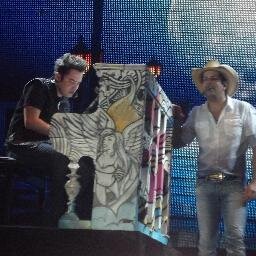 Nem um milhão de palavras vão descrever o quanto eu amo vcs♥ @fernando_zor  @Sorocaba_FeS