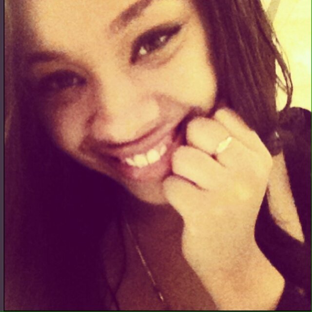 Belle_Mosaique's profile picture. I know Jah Jah bless me. No wicked heart can test me.

Who are they to judge me? They breathe just like I breathe, bleed just like I bleed.