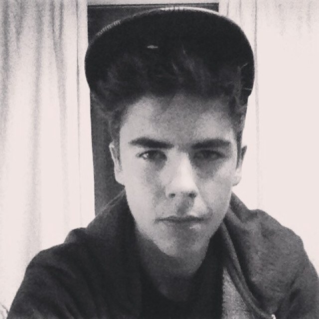 18, Names Sean Average boy from England