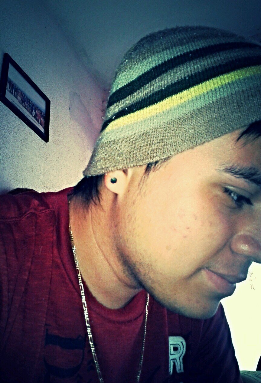 Quieres conocermme? Pues sigueme  porque aqui ni madres no me alcanza pa describirme -.-