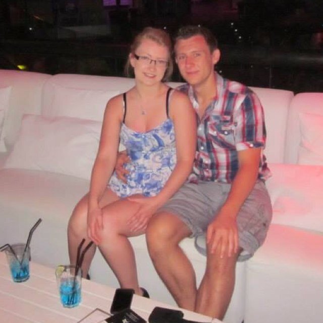 23, uni graduate, work for @marksandspencer, follow back, that's pretty much itttt...