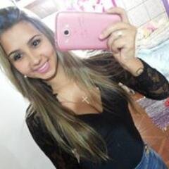 Estar feliz já é motivo de inveja. acostume-se !