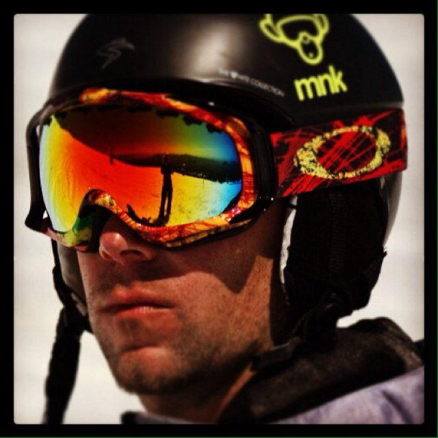 Biker, Snowboarder, Motoquero, Fotografo, amante de la naturaa y Tapocoo... instagram: @vgtadh