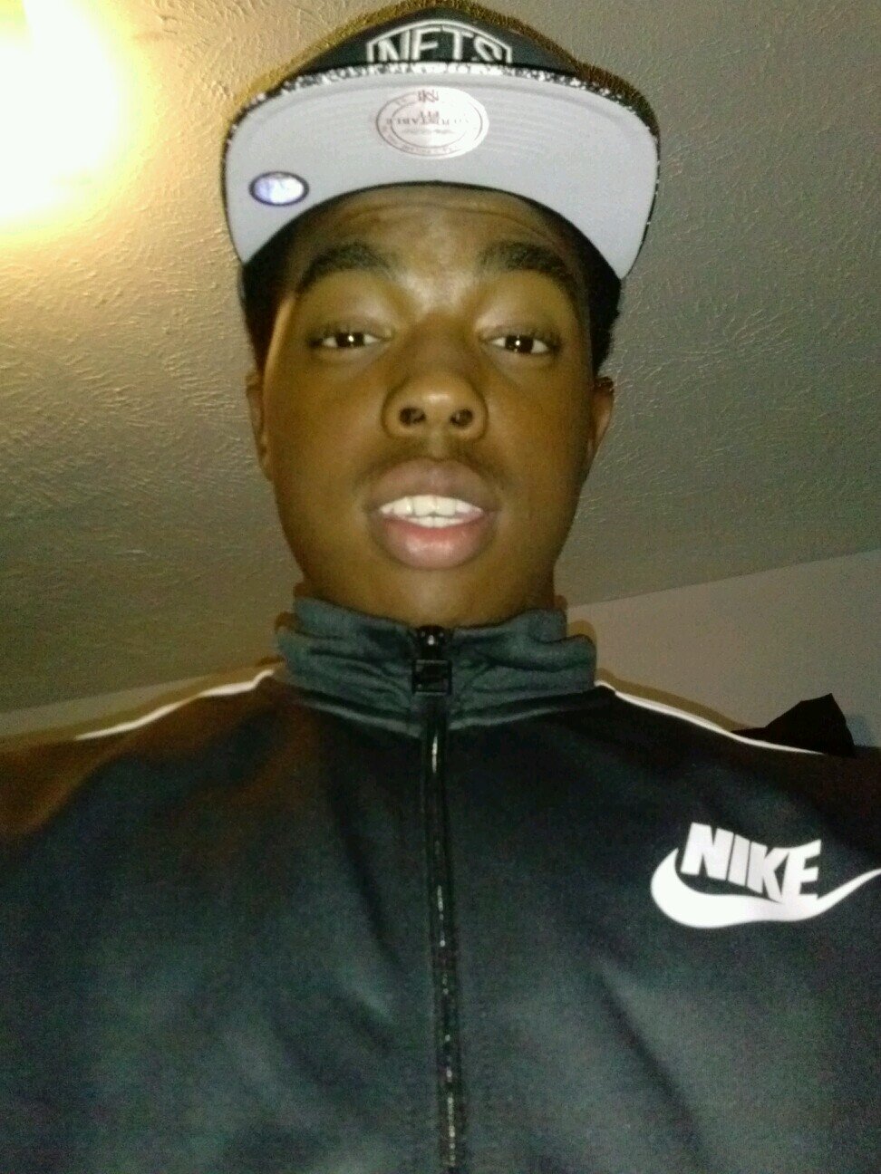 Follow me I folow back