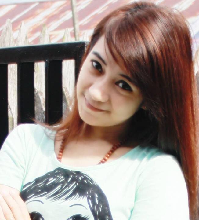 Be my self best..Don't worry I am happy
Kita adalah apa yang kita pikirkan maka berhati-hatilah dengan pikiranmu :)