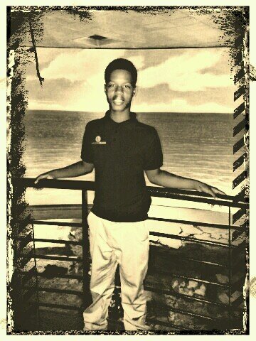 FLYGUYￍ NEVER EVER RUN FROM NOBODY BUT THE POLICE DDH