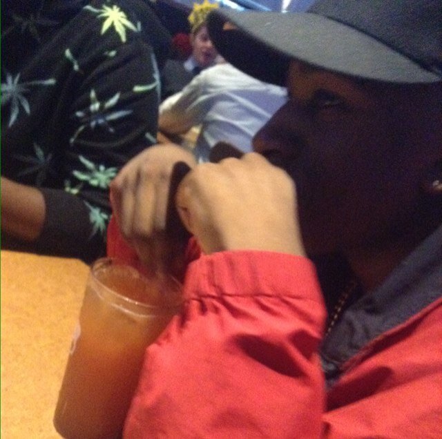 Break bread, ribs, $100 bills #SUPREIM