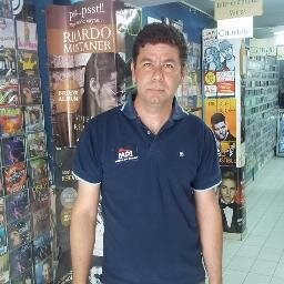 Cantautor - Productor Discográfico - Director de MDI música del Interior M.R.