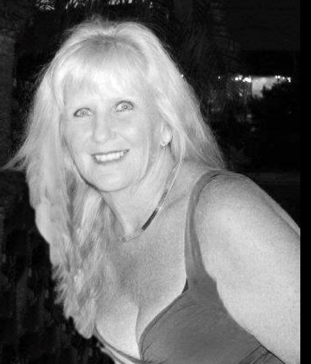 StaarrCakes's profile picture. I make beautiful delicious cupcakes for you. Come to my shop on Oak Island, NC! Cupcakes, Biscuits and Pie along with other sweet treats and specialty coffee.