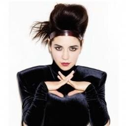 TantilizingNyx's profile picture. / Only those prepared to die will find eternal life × There will come a moment when there’s nothing you want more than us. Together. When you’re free of ever /