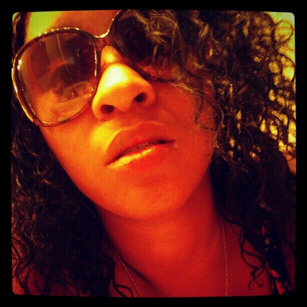 - Wanna Knoe Something About Me? Bud #Ooyf Rt'd Something I Said That You Like&& Rt'd&Now Yu On My Page Being Nosey ' So FOLLOW ME (: HOE
