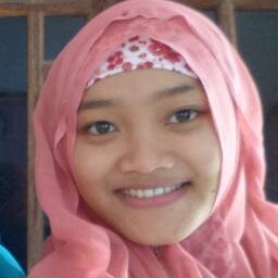 belajarlah 
sabar seperti aisyah
setia seperti khadijah
ikhlas seperti maryam
tabah seperti fatimah