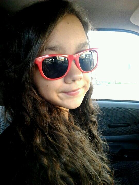 I'm 13 I love to dance and I'm addicted to BF vs GF PVP and CTFxC