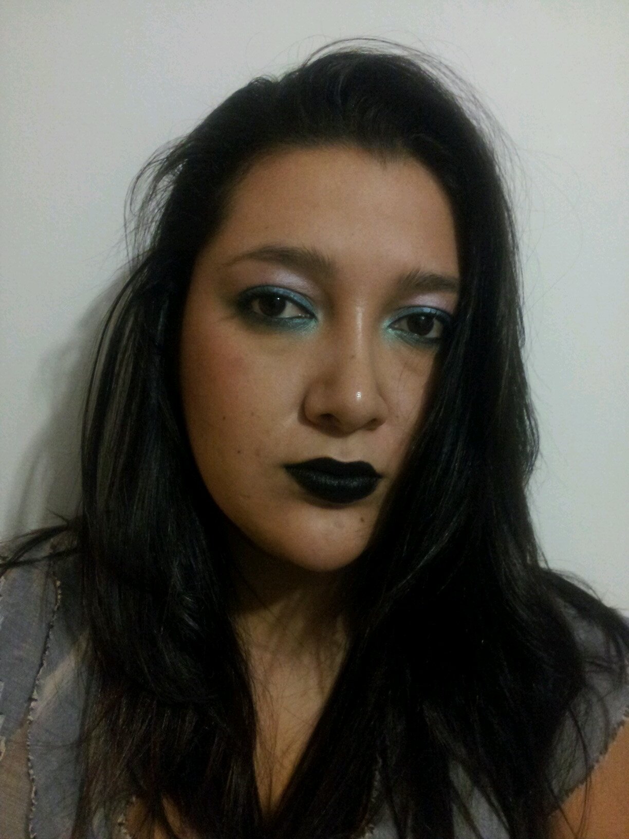 laurat102's profile picture. Las noches no se hicieron para dormir,  sino para pensar en las peores idioteces y en lo que ya no vale la pena.