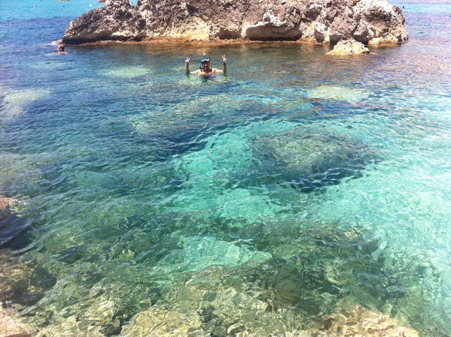 abratachan's profile picture. BUENA PERSONA