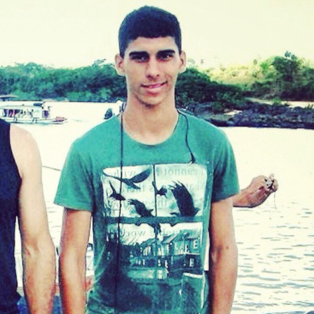 Brasileiro, Estudante, 18 anos, Imperatriz-Ma. Whats(99)8122-4804
