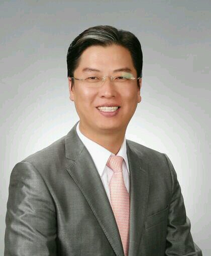 18대 경주시 국회의원예비후보 친박연대 중앙당 단장
저는 18대 총선때 경주지역 김일윤 4선의원에게 친박연대 공천을 양보하고 전국 국회의원을 만드는 총 단장을 역임했습니다.
http://t.co/0vYiYJFDuD 블러그 방문요망요^^