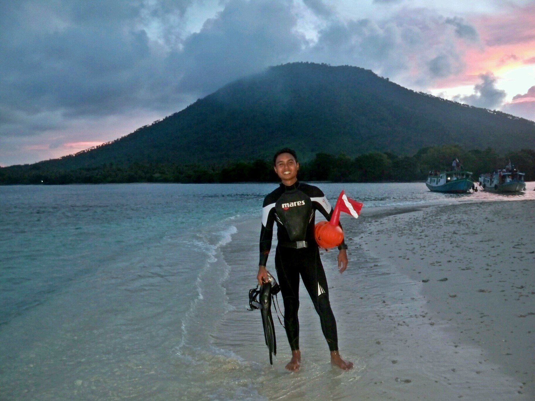 Freediving Paragliding Skydiving Hiking