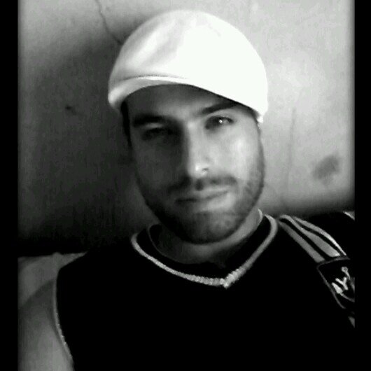 mauribugs's profile picture. Romántico, Divertido y alegre hobbies Amo el Fútbol, el mar, correr y nadar. Me gusta mucho la lectura,  escribir música clásica, rave, electronic music.