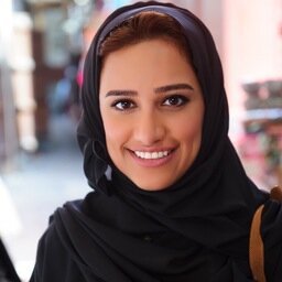 رجاء الصانع The Official Account of the Saudi Endodontist and Author of 'Girls of Riyadh'