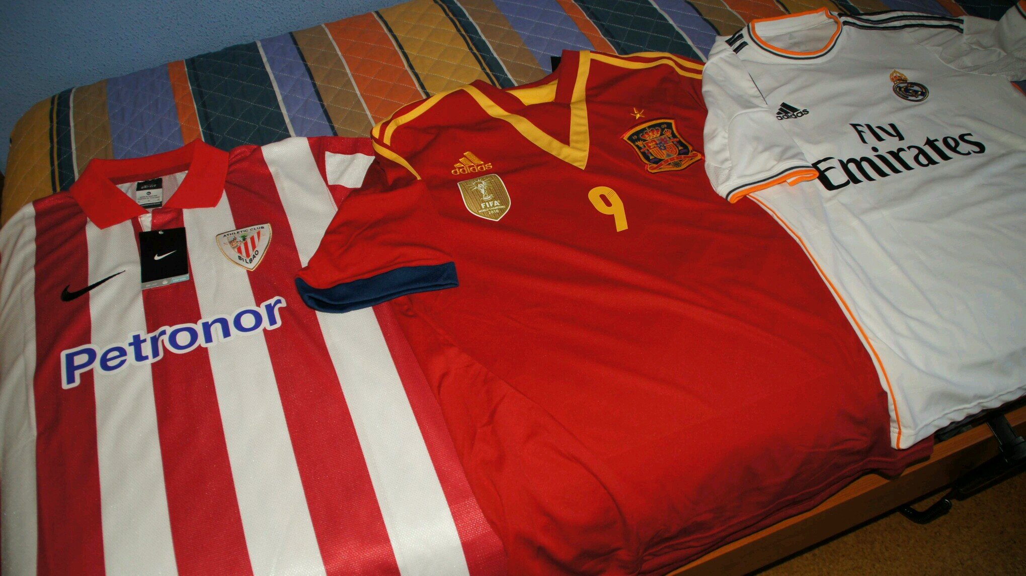 Venta de camiseta baratas de todos los equipos,contactaremos po MD