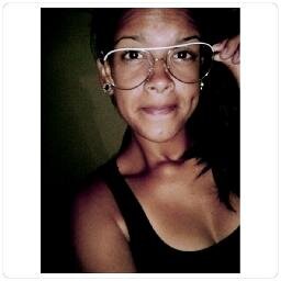 existe uma velha canção que meu coração aseia ouvir regado pelo som das lagrimas de alguém que retorna a ti (8)