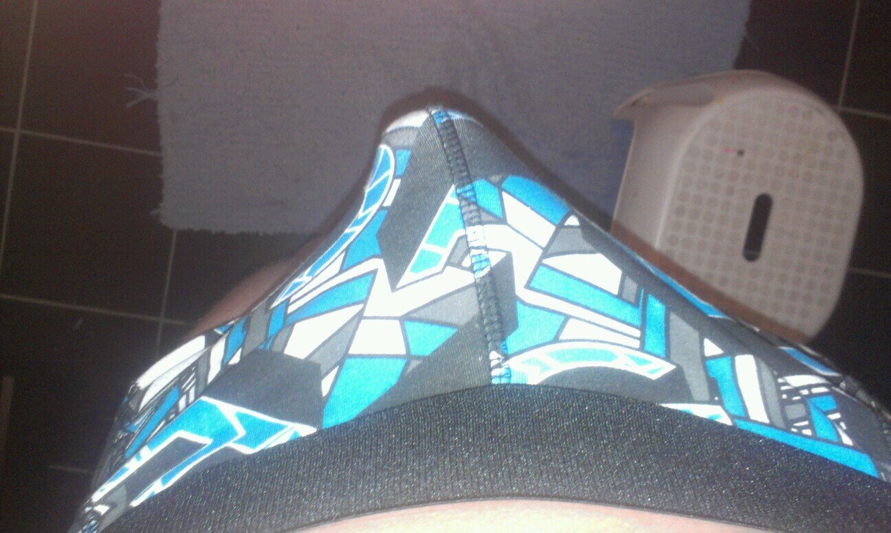 HarmPena_'s profile picture. 26y🏳️‍🌈↘️ // Love 👣&👅💦