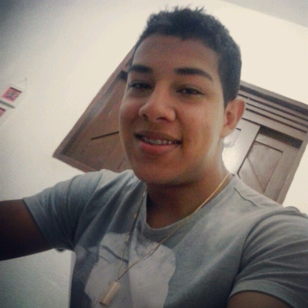 Vou seguindo em frente com o pensamento de que, pode demorar, mas um dia chego onde eu quero.