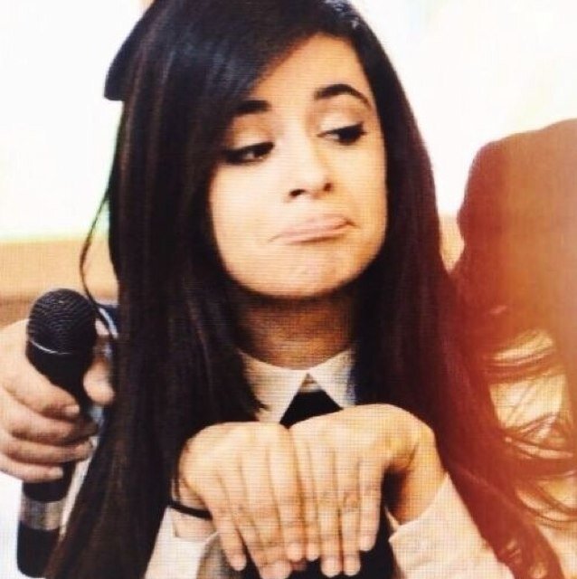 I GAVE YOU A FREE FOLLOW SO PLEASE FOLLOW @BLISSJAUREGUI ILY
