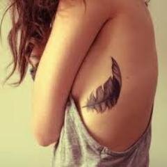 Camille - 17 ans .. Admirateur, Accro, ou Fan de #Tattoos... Abonne toi! Mon compte perso @CaaMille1995