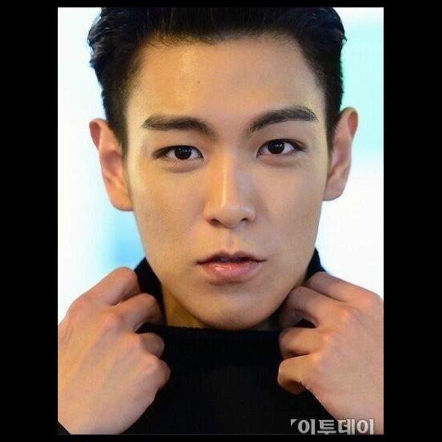 ฟอลวันนี้แถมฟรีคุยแก้เหงาตลอดปี This is not the real T.O.P#lunefam 19/04/13