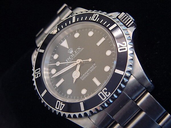 LuxuriousOption's profile picture. Showcasing Luxury Products