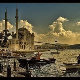Türkiye yaşam boyu mizah sahibi. -İstanbul