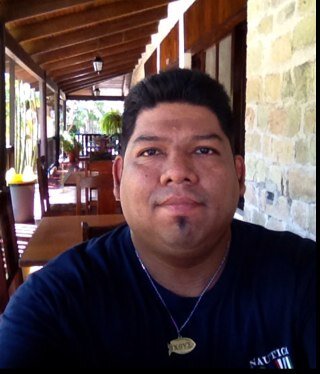 Dios nos permite llegar a muchas personas con necesidad. Contactanos si quieres ser la diferencia entre los niños y ancianos.