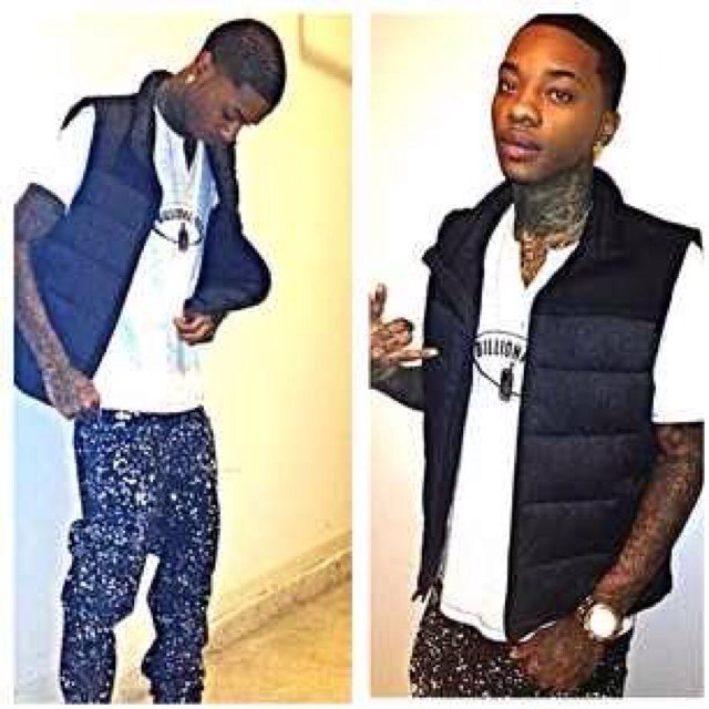 Im a rap artist,father and CEO of Billionaires Universe Clothing Boutique. This is my personal twitter, follow ya boy and ill follow back. Businessacct@AMAZIIN_